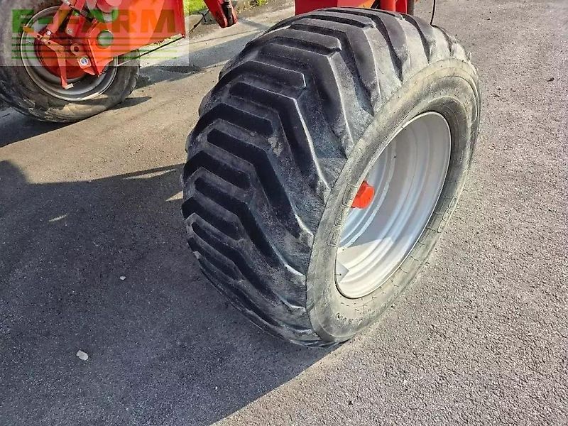 Kuhn merge maxx 950