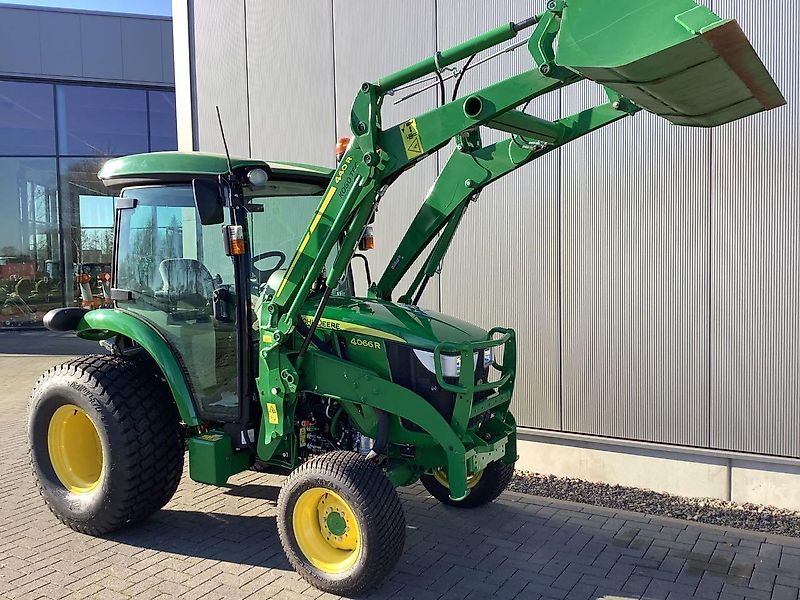 John Deere 4066R