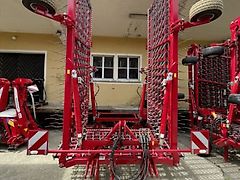 Horsch CURA 9 ST VORFÜHRMASCHINE