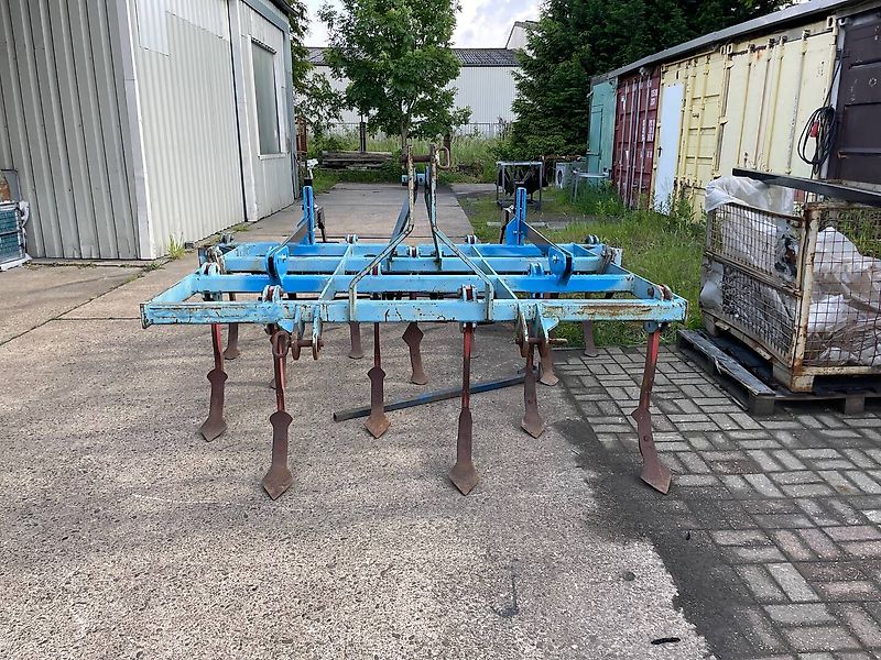 BM Maschinenbau Grubber Generalüberholt 2,50m mit neuer Flachstabwalze und Zustreicher