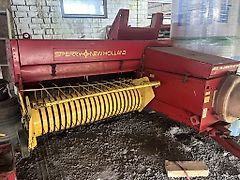 New Holland 376
