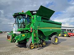 John Deere S680