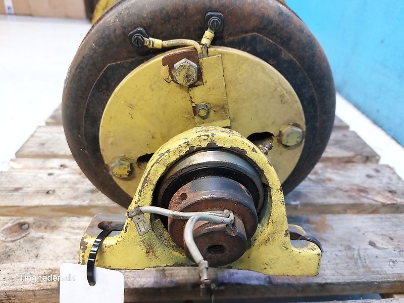 New Holland 8060 (Spare part/Reservedel/Ersatzteil)