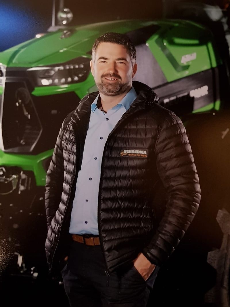 Ansprechpartner Herr Mathias Hinn